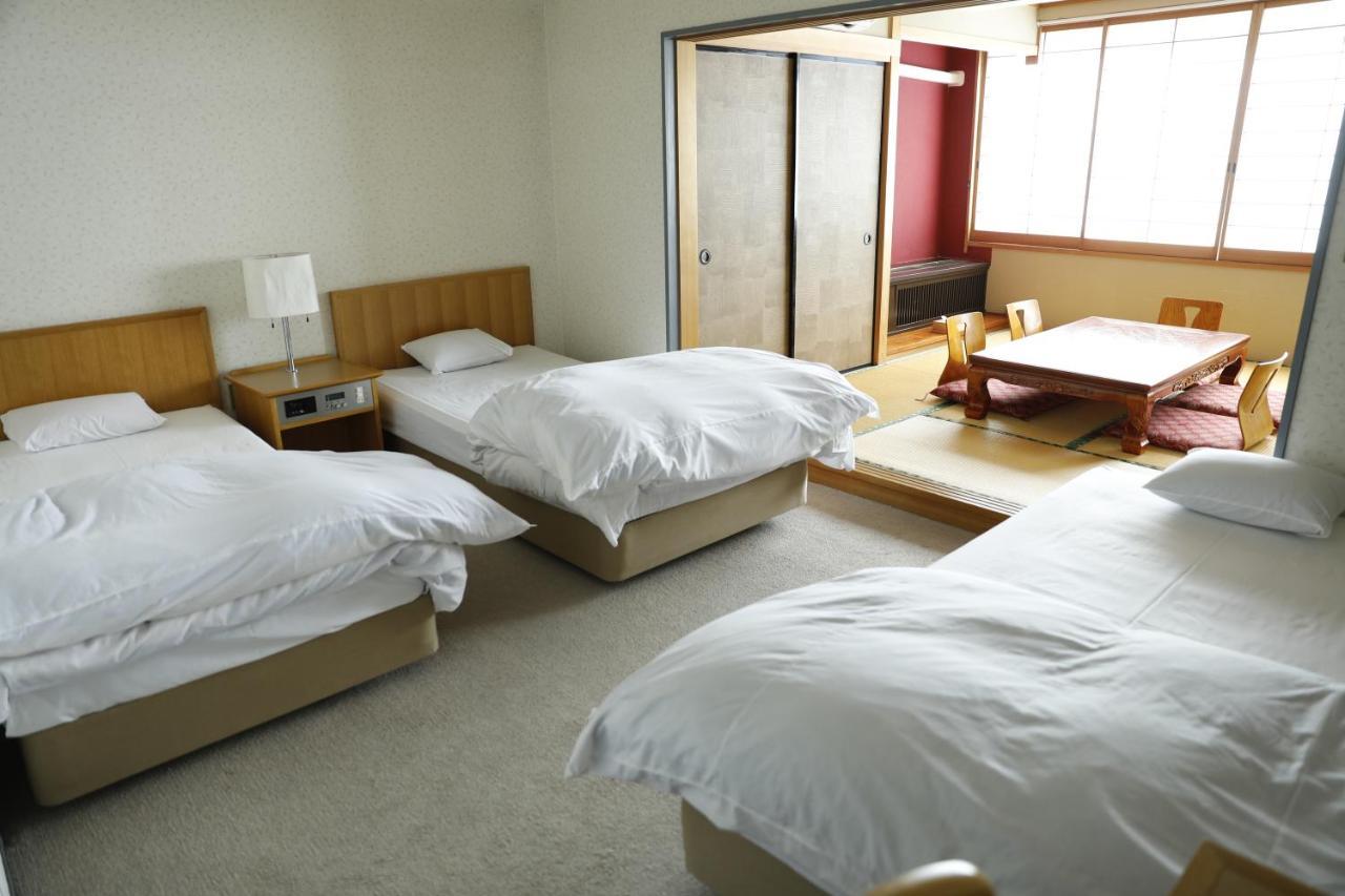 Kinugawa Club Hotel Kinsenkaku Nikko Zewnętrze zdjęcie